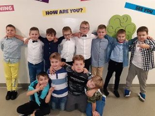 Dzie%%C5%%84 ch%%C5%%82opaka_1